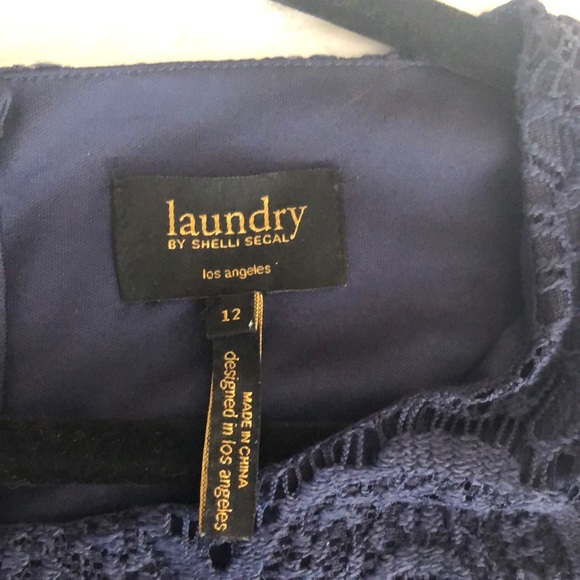 Navy blue lace dress with scalloped edge. Size 12. - Picture 4 of 4